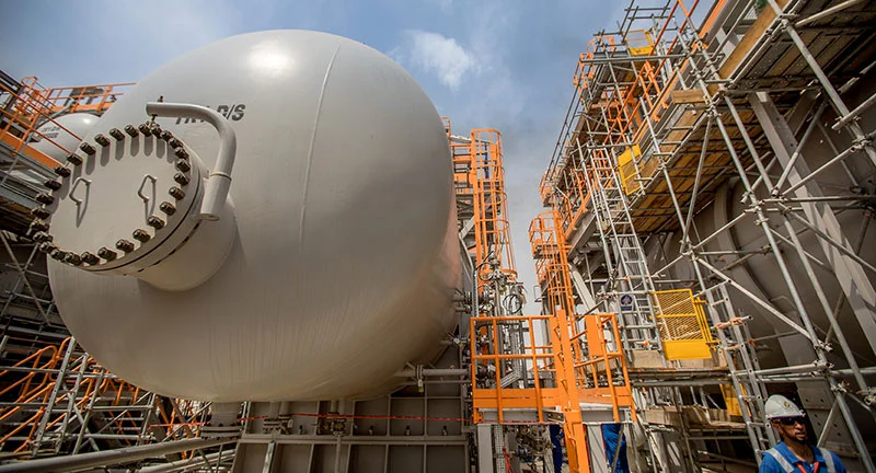 degassing hose application in oilfield mud circulation and solids control system